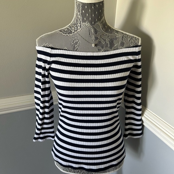 Guess Tops - Excellent Used Condition GUESS Striped Off Shoulder Top Size Page
